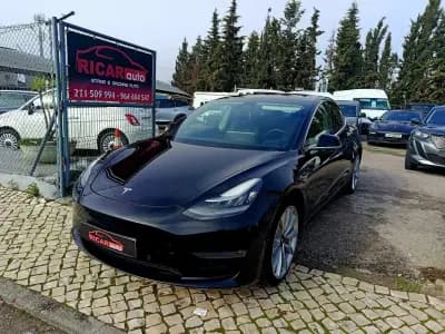 Sell Tesla Model 3 2019 - 24000 EUR, 128000 km - AUTO.MOTO.pt