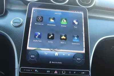 Sell Mercedes-Benz C 200 2024 - 39980 EUR, 19384 km - AUTO.MOTO.pt