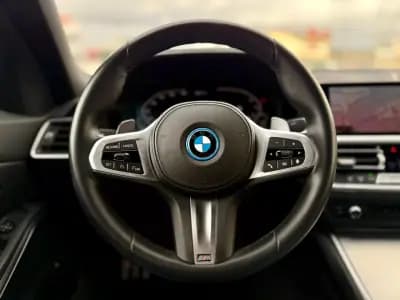 Vendo BMW 320 2021 - 32950 EUR, 49000 km - AUTO.MOTO.pt