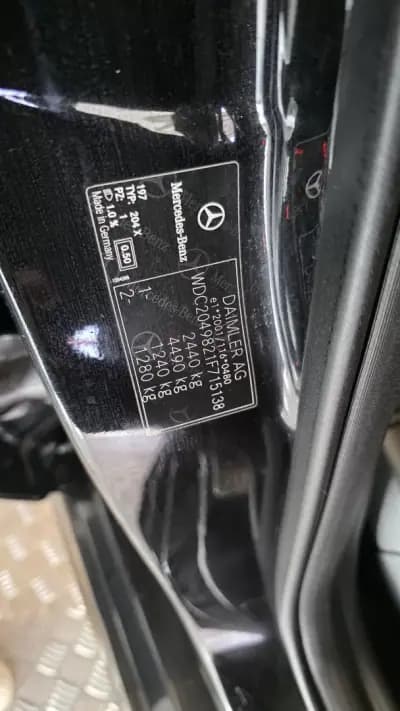 Vendo Mercedes-Benz GLK 250 2011 - 19900 EUR, 170359 km - AUTO.MOTO.pt