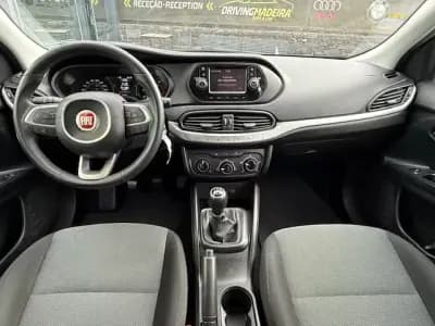 Vendo Fiat Tipo 2020 - 15500 EUR, 33000 km - AUTO.MOTO.pt