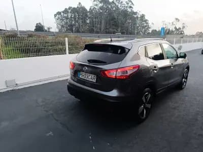 Vendo Nissan Qashqai 2016 - 12500 EUR, 183100 km - AUTO.MOTO.pt