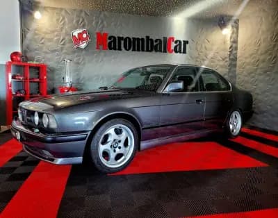 Vendo BMW M5 1989 - 30990 EUR, 203604 km - AUTO.MOTO.pt