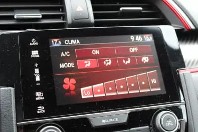 Sell Honda Civic 2019 - 43990 EUR, 78000 km - AUTO.MOTO.pt