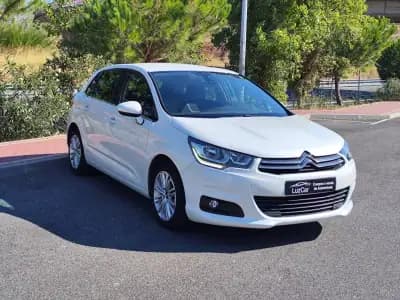 Sell Citroën C4 2015 - 9980 EUR, 157000 km - AUTO.MOTO.pt