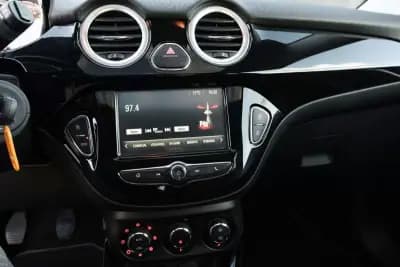 Sell Opel Adam 2017 - 11400 EUR, 77000 km - AUTO.MOTO.pt