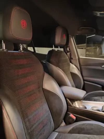 Vendo Alfa Romeo Tonale 2023 - 28750 EUR, 39617 km - AUTO.MOTO.pt