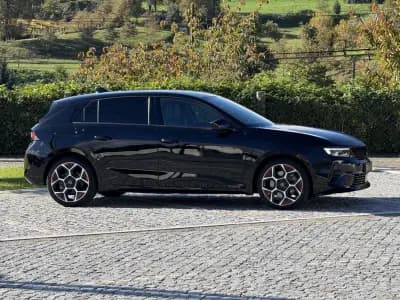 Vendo Opel Astra 2022 - 23990 EUR, 77000 km - AUTO.MOTO.pt
