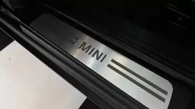 Vendo MINI Countryman 2011 - 12000 EUR, 195672 km - AUTO.MOTO.pt