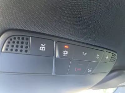 Vendo Mercedes-Benz CLE 200 2019 - 45500 EUR, 62253 km - AUTO.MOTO.pt