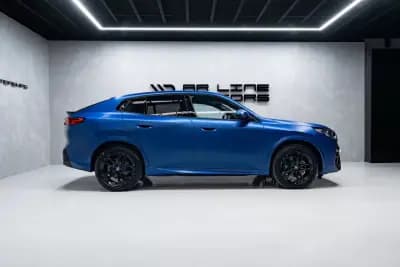 Vendo BMW iX2 2024 - 44950 EUR, 20000 km - AUTO.MOTO.pt