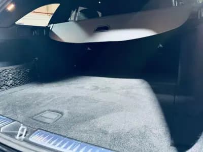 Vendo Mercedes-Benz C 300 2022 - 40990 EUR, 95187 km - AUTO.MOTO.pt