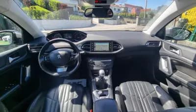 Sell Peugeot 308 SW 2014 - 9250 EUR, 265000 km - AUTO.MOTO.pt