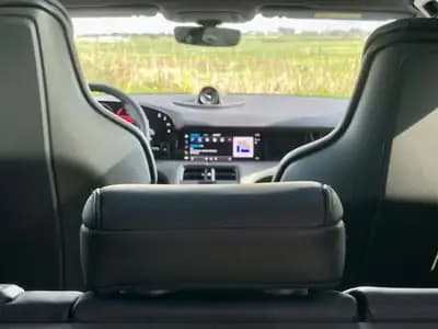 Sell Porsche Taycan Cross Turismo 2023 - 106480 EUR, 30000 km - AUTO.MOTO.pt