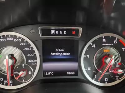 Sell Mercedes-Benz A 45 AMG 2013 - 31500 EUR, 112700 km - AUTO.MOTO.pt