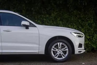 Sell Volvo XC 60 2017 - 27900 EUR, 152000 km - AUTO.MOTO.pt