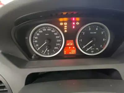 Vendo BMW 645 2004 - 23900 EUR, 87460 km - AUTO.MOTO.pt