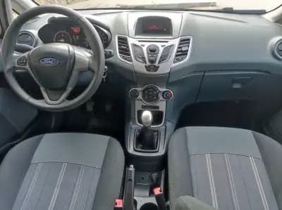 Vendo Ford Fiesta 2010 - 6490 EUR, 193000 km - AUTO.MOTO.pt