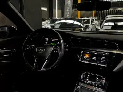 Vendo Audi e-tron Sportback 2022 - 39990 EUR, 95200 km - AUTO.MOTO.pt