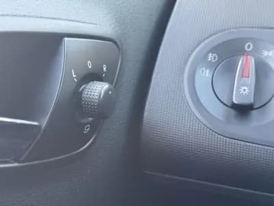 Vendo SEAT Ibiza 2009 - 8990 EUR, 135000 km - AUTO.MOTO.pt