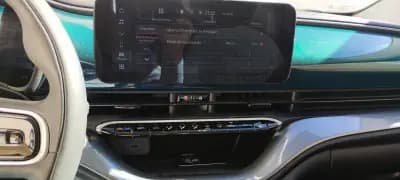 Vendo Fiat 500e 2023 - 19000 EUR, 24336 km - AUTO.MOTO.pt