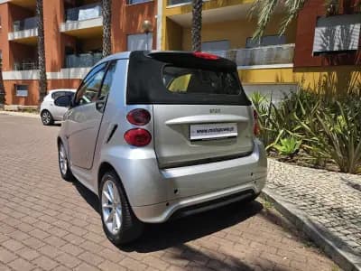 Vendo Smart Fortwo Cabrio 2014 - 7980 EUR, 110000 km - AUTO.MOTO.pt