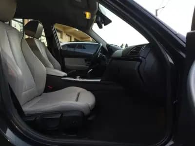 Sell BMW 320 2012 - 13900 EUR, 320000 km - AUTO.MOTO.pt