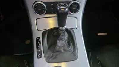 Vendo Mercedes-Benz SLK 250 2014 - 25990 EUR, 95000 km - AUTO.MOTO.pt