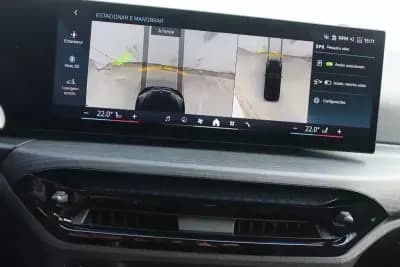 Vendo BMW 330 2025 - 54980 EUR, 18652 km - AUTO.MOTO.pt