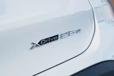 Vendo BMW X1 2022 - 24000 EUR, 107300 km - AUTO.MOTO.pt