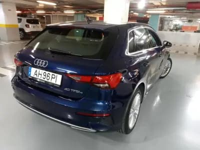 Vendo Audi A3 Sportback 2021 - 25900 EUR, 75386 km - AUTO.MOTO.pt