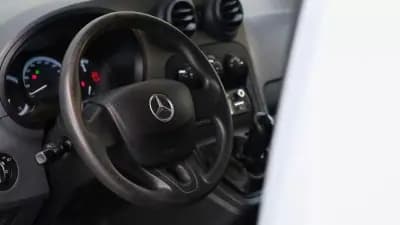 Vendo Mercedes-Benz Citan 2019 - 16500 EUR, 160000 km - AUTO.MOTO.pt