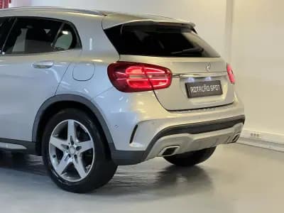 Sell Mercedes-Benz GLA 200 2015 - 21990 EUR, 120000 km - AUTO.MOTO.pt