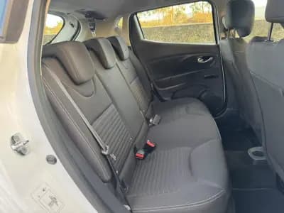 Sell Renault Clio 2016 - 9990 EUR, 114000 km - AUTO.MOTO.pt