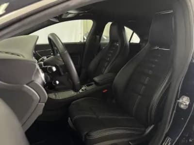 Vendo Mercedes-Benz CLA 180 2018 - 21950 EUR, 77215 km - AUTO.MOTO.pt