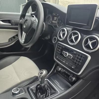 Vendo Mercedes-Benz A 160 2014 - 12950 EUR, 285717 km - AUTO.MOTO.pt