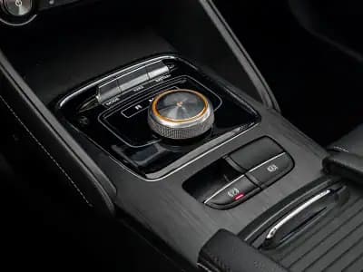 Sell MG ZS 2020 - 19250 EUR, 15000 km - AUTO.MOTO.pt