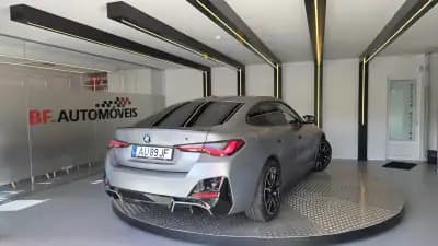 Vendo BMW i4 2022 - 55900 EUR, 33929 km - AUTO.MOTO.pt