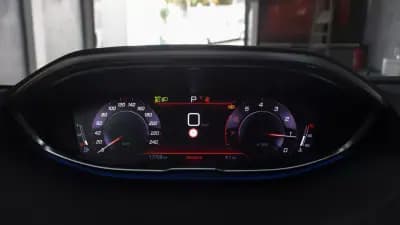 Sell Peugeot 3008 2025 - 25900 EUR, 17750 km - AUTO.MOTO.pt