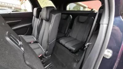 Vendo Peugeot 5008 2019 - 17990 EUR, 131000 km - AUTO.MOTO.pt