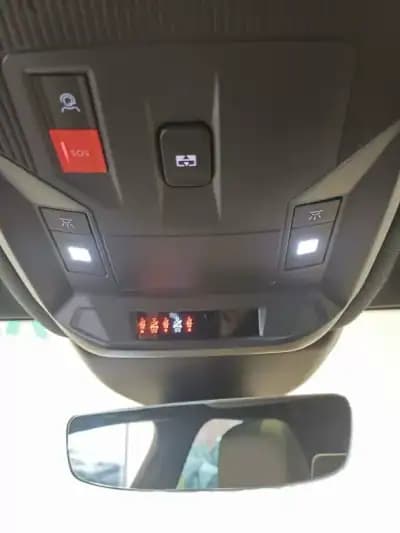 Sell Opel Astra 2023 - 31000 EUR, 11950 km - AUTO.MOTO.pt