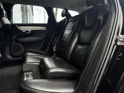 Vendo Volvo V90 2017 - 25490 EUR, 117800 km - AUTO.MOTO.pt