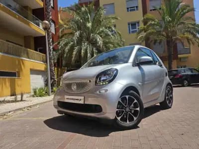 Sell Smart Fortwo Cabrio 2016 - 10780 EUR, 139000 km - AUTO.MOTO.pt