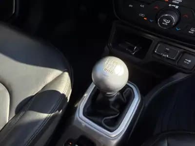 Sell Jeep Renegade 2019 - 15995 EUR, 105000 km - AUTO.MOTO.pt