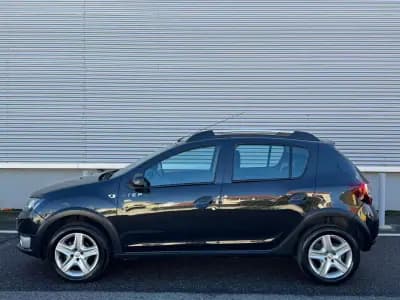 Vendo Dacia Sandero 2015 - 8950 EUR, 60000 km - AUTO.MOTO.pt