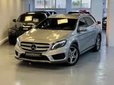 Sell Mercedes-Benz GLA 200 2015 - 21990 EUR, 120000 km - AUTO.MOTO.pt