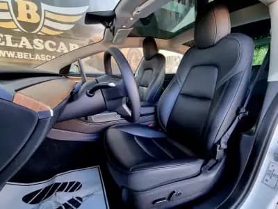 Vendo Tesla Model 3 2023 - 29500 EUR, 42831 km - AUTO.MOTO.pt