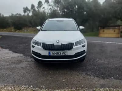 Sell Skoda Karoq 2021 - 24800 EUR, 105804 km - AUTO.MOTO.pt