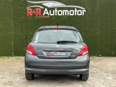 Sell Peugeot 207 2012 - 7750 EUR, 138000 km - AUTO.MOTO.pt