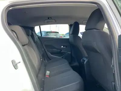 Sell Peugeot 308 2022 - 19999 EUR, 65682 km - AUTO.MOTO.pt